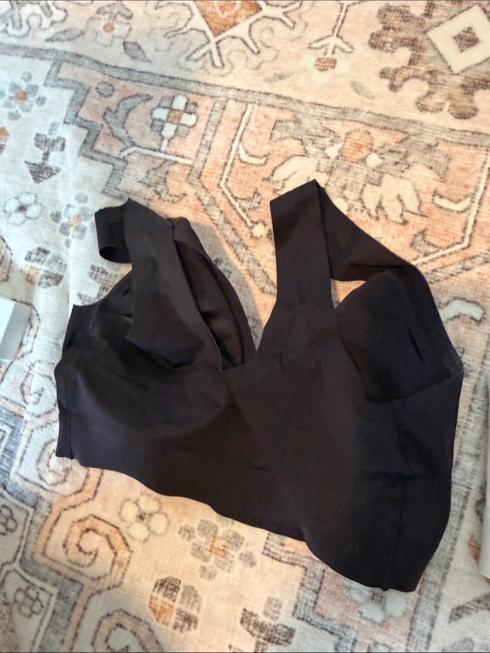 Seamless Wireless Bralette - Black & Light Taupe - Picture 3 of 4